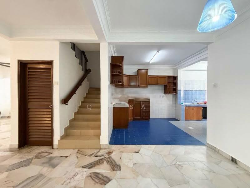 Rumah Teres 2 Tingkat untuk Dijual di Taman Wangsa Melawati (Setapak) - Shiqin Saidin - Kitchen - PropertyGuru.com.my