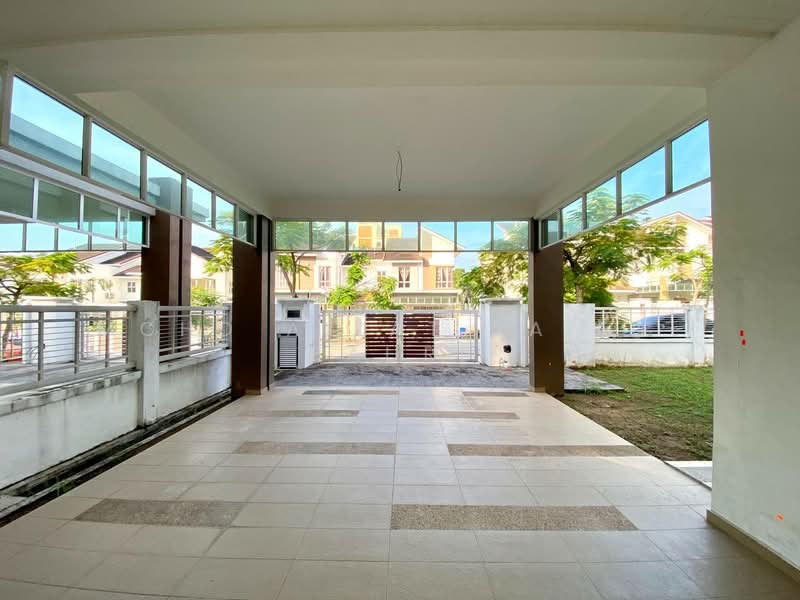 Semi-Detached House for Sale in D'Kayangan (Shah Alam) - Mohd Aizat Saiful Bahri - Exterior - PropertyGuru.com.my