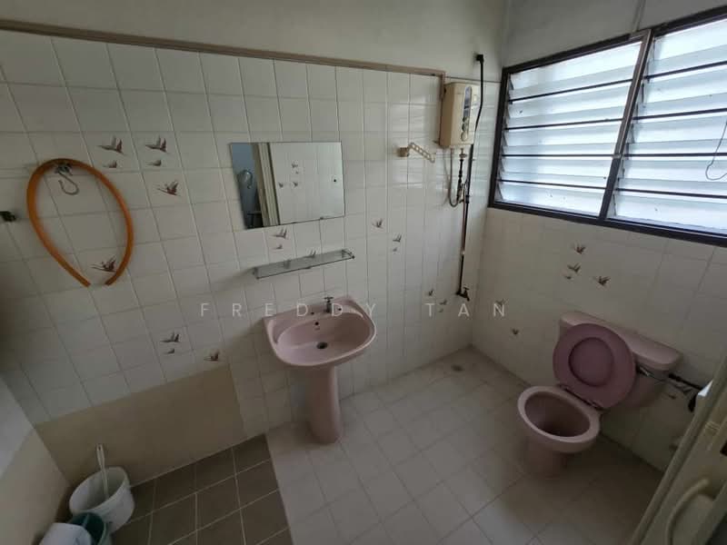 Semi-Detached House for Sale in Batu Uban (Gelugor) - Freddy Tan - PropertyGuru.com.my