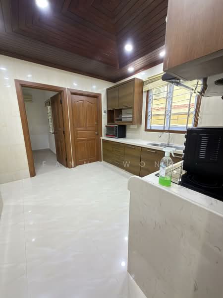 Rumah Banglo untuk Dijual di Batu Ferringhi (Penang) - Fanny Wong - Kitchen - PropertyGuru.com.my
