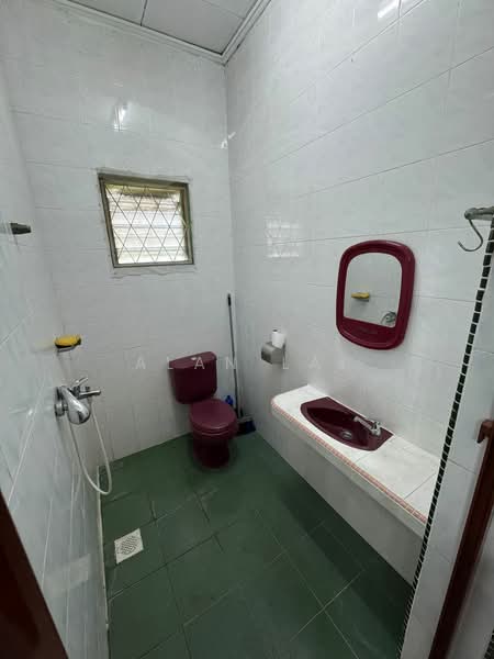 2.5-storey Terraced House for Sale in Bandar Baru Sri Petaling (Sri Petaling) - Alan Lai - Bathroom - PropertyGuru.com.my