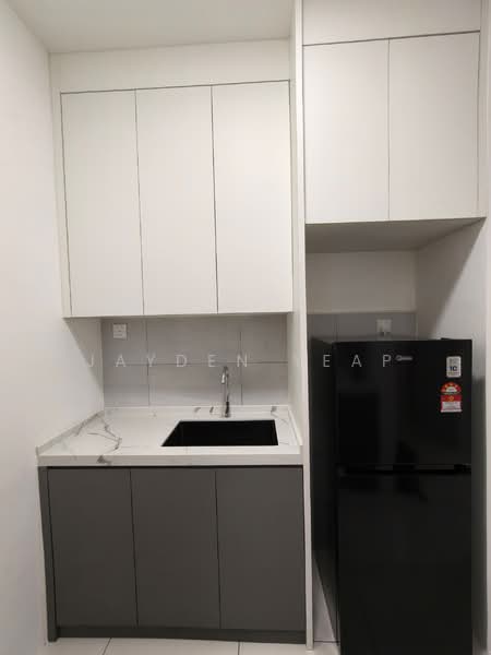 Service Residence for Rent at Vivo Executive Apartment - Jayden Yeap - Kitchen - PropertyGuru.com.my
