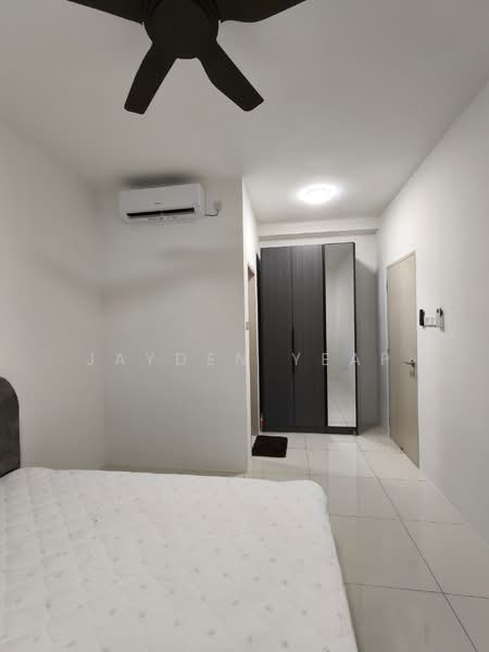 Service Residence for Rent at Vivo Executive Apartment - Jayden Yeap - Bedroom - PropertyGuru.com.my