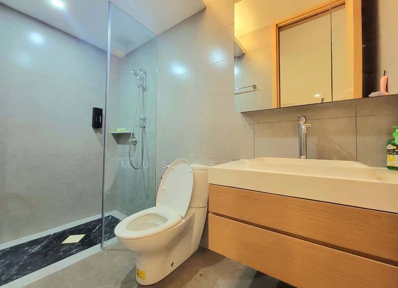 Condominium for Rent at Pinetree, Puteri Harbour - Muslieg . - Bathroom - PropertyGuru.com.my