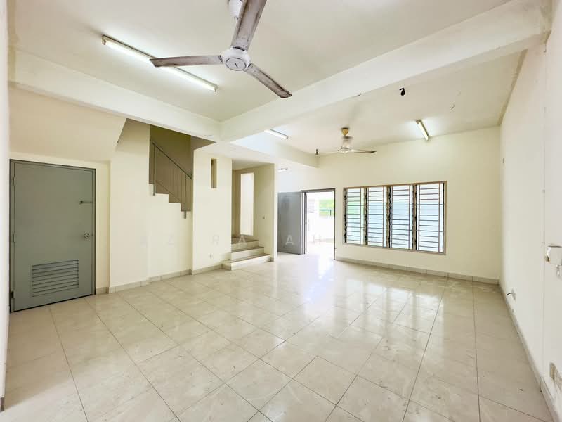 Rumah Teres 2 Tingkat untuk Dijual di Nilai Impian (Nilai) - Azira Ahmad - Interior - PropertyGuru.com.my