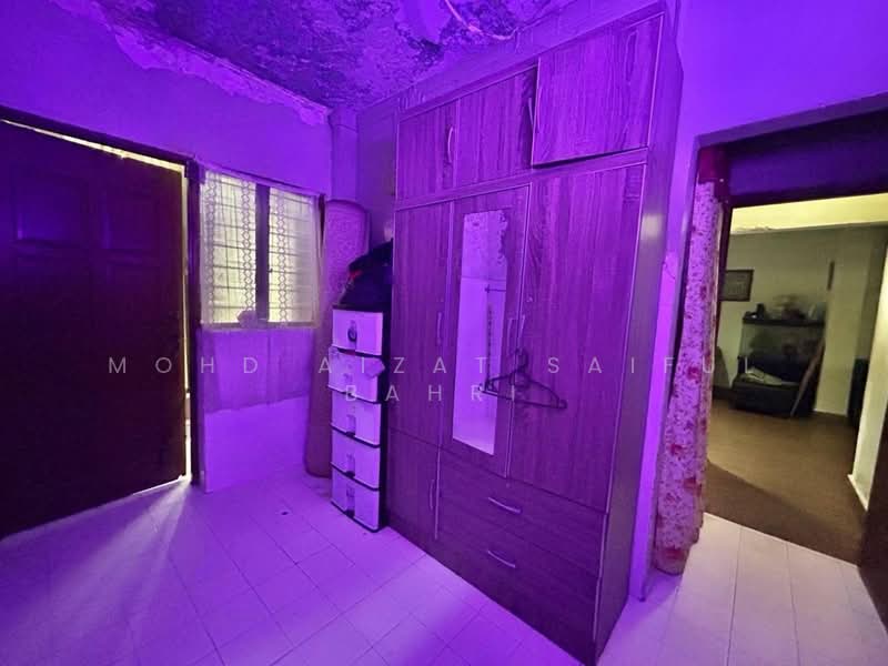 2-storey Terraced House for Sale in Seksyen 1a (Petaling Jaya) - Mohd Aizat Saiful Bahri - Interior - PropertyGuru.com.my