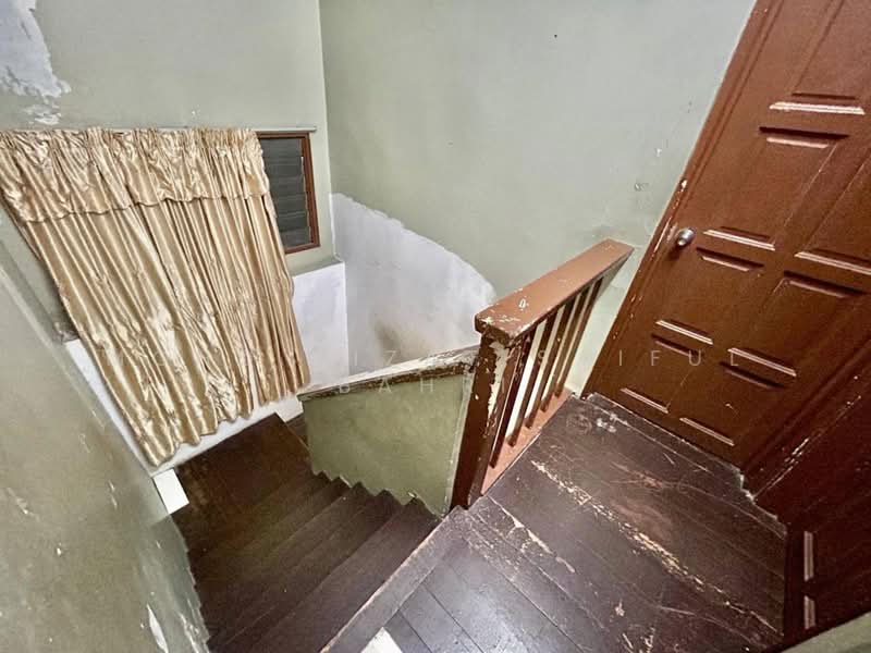 2-storey Terraced House for Sale in Seksyen 1a (Petaling Jaya) - Mohd Aizat Saiful Bahri - Interior - PropertyGuru.com.my