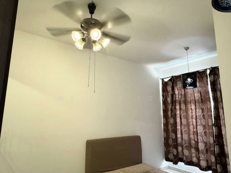 Condominium for Sale at Sri Putramas III / Royal Regent - Mr Jeff Low - Bedroom - PropertyGuru.com.my