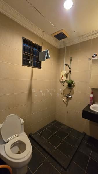Bungalow for Rent in SS1 (Petaling Jaya) - David Chan - Bathroom - PropertyGuru.com.my