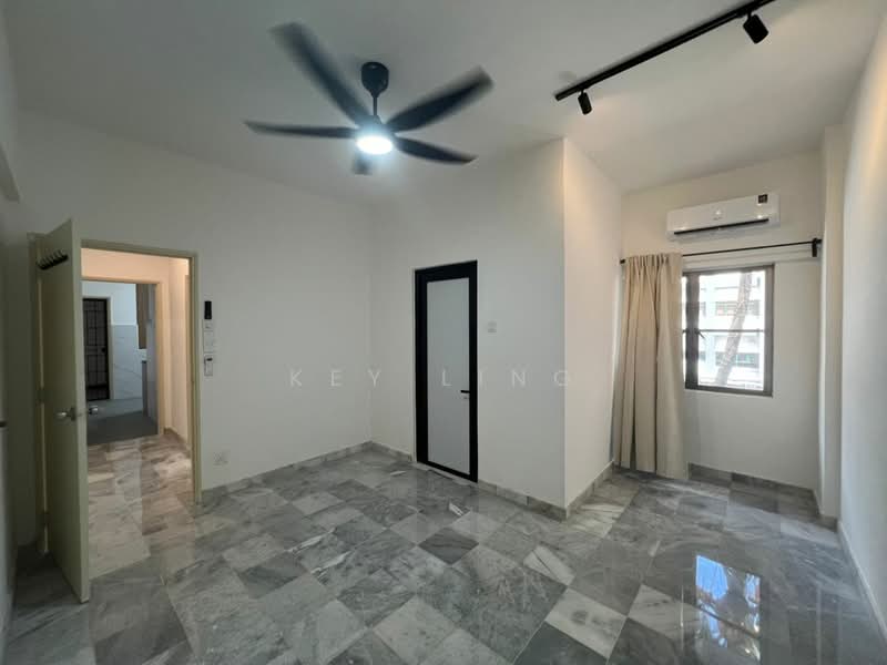 Condominium for Rent at Palmville Resort Condominium - Key Ling - Interior - PropertyGuru.com.my
