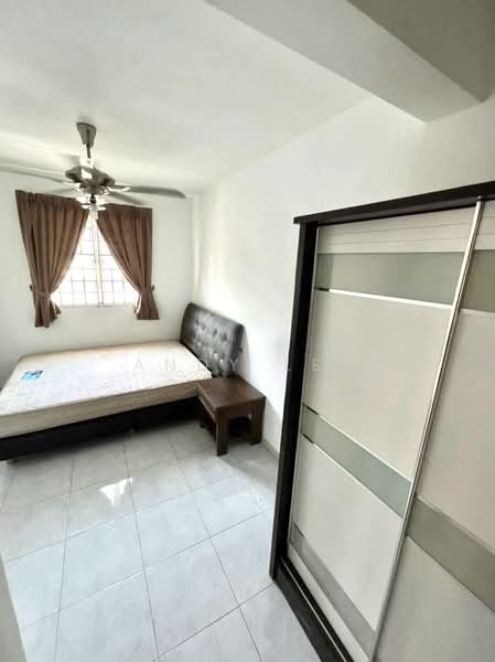 Pangsapuri untuk Disewa di Taman Kheng Tian - Andy Lee - Bedroom - PropertyGuru.com.my