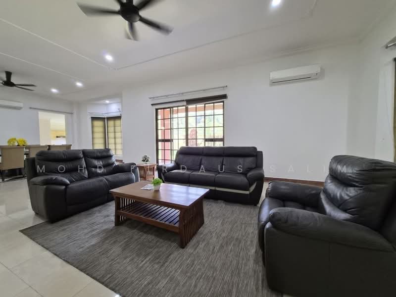 Rumah Banglo untuk Disewa di Putrajaya (Putrajaya) - Mohd Firdaus Salim - Living Room - PropertyGuru.com.my