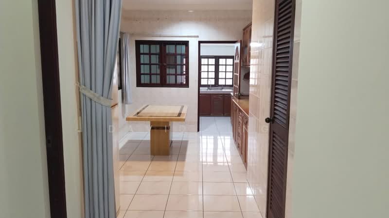 Rumah Berkembar untuk Dijual di Tabuan Heights (Kuching) - David Ling - Kitchen - PropertyGuru.com.my