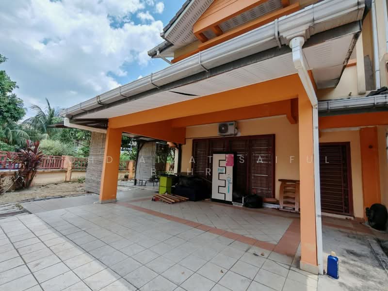 Rumah Teres 2 Tingkat untuk Dijual di Bandar Baru Bangi (Selangor) - Mohd Aizat Saiful Bahri - Exterior - PropertyGuru.com.my