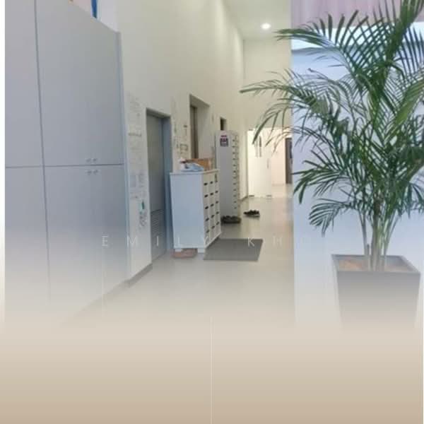 Kilang untuk Dijual di Seksyen 15 (Shah Alam) - Emily Kho - Corridor - PropertyGuru.com.my