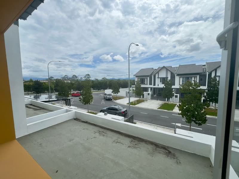 Rumah Teres 2 Tingkat untuk Dijual di Serene Heights (Semenyih) - Azira Ahmad - Exterior - PropertyGuru.com.my