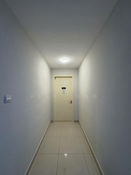 Condominium for Rent at Brezza Hill - Alex Tong - Corridor - PropertyGuru.com.my