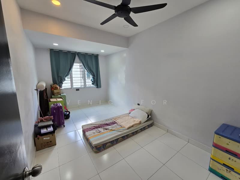 Rumah Teres untuk Dijual di Taman Mutiara Rini (Skudai) - Venica For - PropertyGuru.com.my