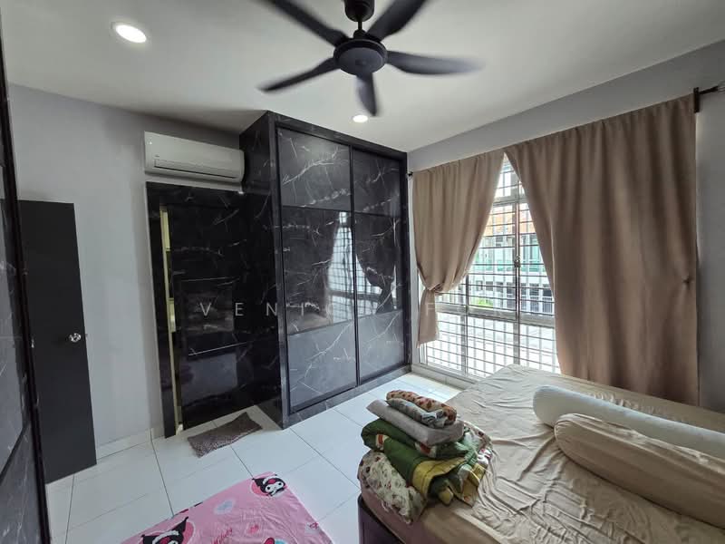 Rumah Teres untuk Dijual di Taman Mutiara Rini (Skudai) - Venica For - PropertyGuru.com.my