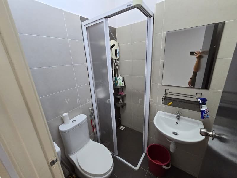 Rumah Teres untuk Dijual di Taman Mutiara Rini (Skudai) - Venica For - PropertyGuru.com.my