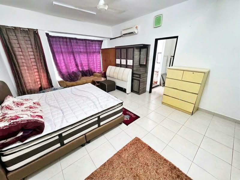 Rumah Teres 2 Tingkat untuk Dijual di Bandar Baru Bangi (Selangor) - Mohd Aizat Saiful Bahri - Bedroom - PropertyGuru.com.my