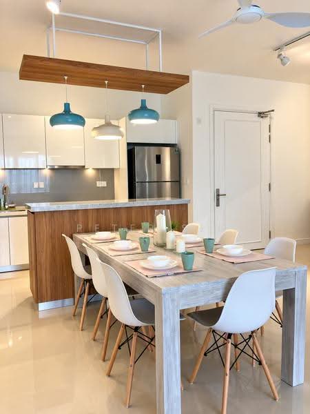 Condominium for Rent at Pavilion Hilltop - Peter Sek - Dining Room - PropertyGuru.com.my