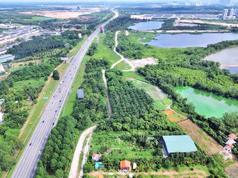 Agricultural Land for Sale in Kampung Dengkil (Dengkil) - Mohd Aizat Saiful Bahri - Exterior - PropertyGuru.com.my