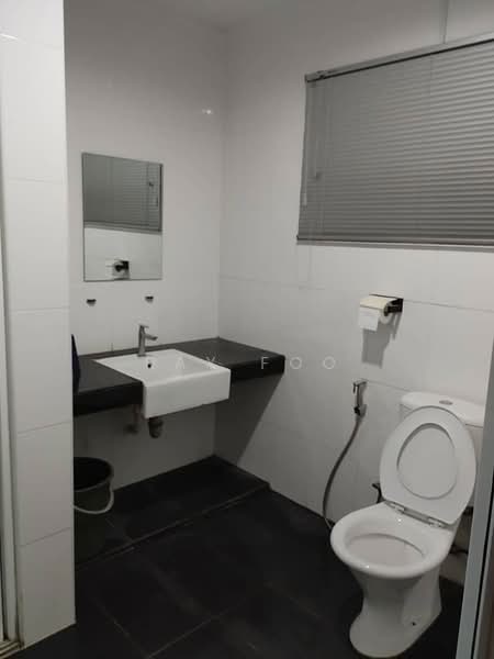Rumah Teres untuk Dijual di Bandar Sungai Long (Selangor) - Ray Foo - Bathroom - PropertyGuru.com.my