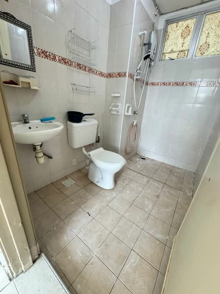 Servis Apartment untuk Dijual di Nusa Perdana Apartment - SY Tan - Bathroom - PropertyGuru.com.my