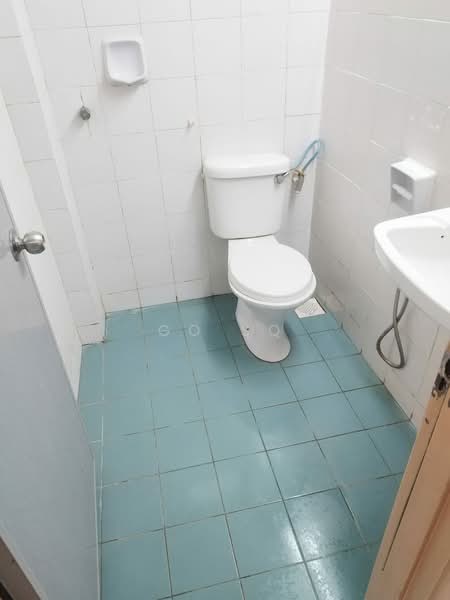 Apartment for Rent at Pangsapuri Vista Serdang - GO SQ - Bathroom - PropertyGuru.com.my
