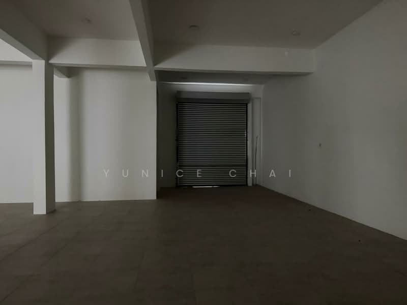 Shop for Rent in Bandar Botanic (Klang) - Yunice Chai - Interior - PropertyGuru.com.my
