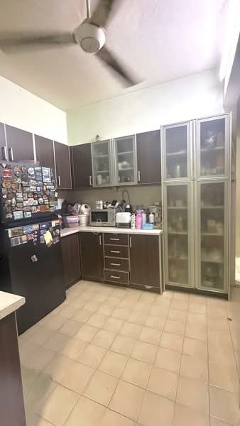 2-storey Terraced House for Sale in Bandar Putra Permai (Seri Kembangan) - Grace Oon - Kitchen - PropertyGuru.com.my