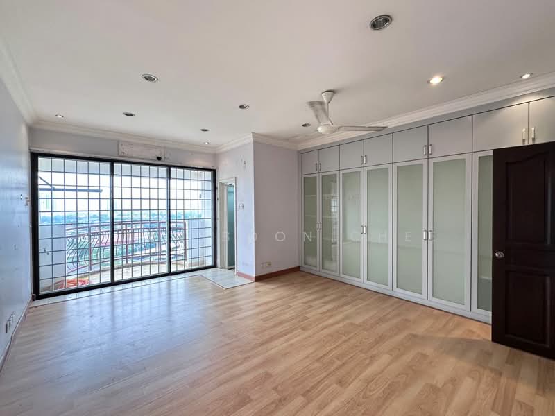 Kondominium untuk Dijual di Villa Angsana - Kian Boon Chee - Balcony - PropertyGuru.com.my