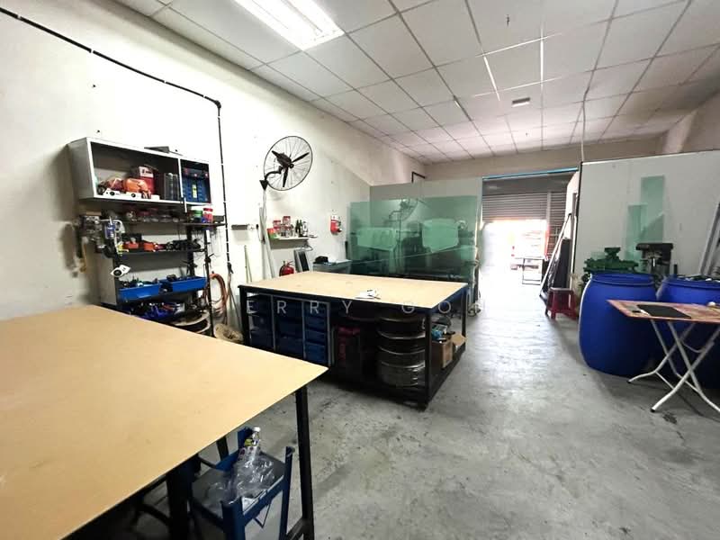 Shop for Sale in Taman Pasir Putih (Pasir Gudang) - Herry Goh - PropertyGuru.com.my