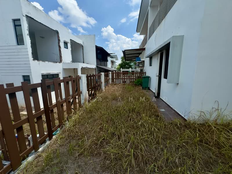 Rumah Berkembar untuk Dijual di Setia Ecohill (Semenyih) - Azira Ahmad - Exterior - PropertyGuru.com.my