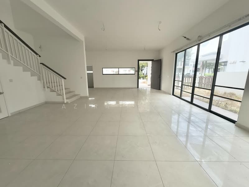 Rumah Berkembar untuk Dijual di Setia Ecohill (Semenyih) - Azira Ahmad - Living Room - PropertyGuru.com.my