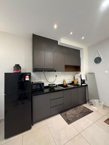 Servis Apartment untuk Disewa di Residensi Rimbun @ Canopy Hills - Sarah Chee - Kitchen - PropertyGuru.com.my