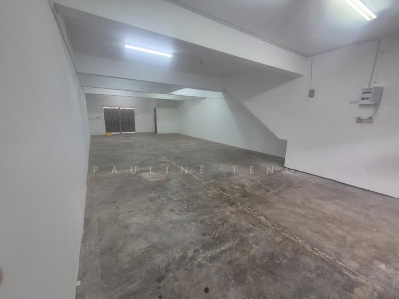 Shop for Rent in Taman Mayang (Petaling Jaya) - Pauline Teng - Interior - PropertyGuru.com.my
