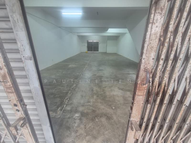 Shop for Rent in Taman Mayang (Petaling Jaya) - Pauline Teng - Interior - PropertyGuru.com.my