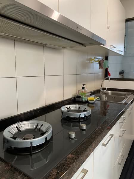 Kondominium untuk Disewa di The WaterEdge (Pinggiran Air) - Pauline Goh - Kitchen - PropertyGuru.com.my