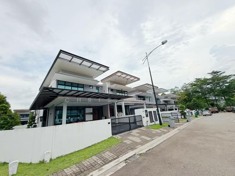 Cluster House for Sale in Setia Eco Cascadia (Tebrau) - Chris Chin - PropertyGuru.com.my