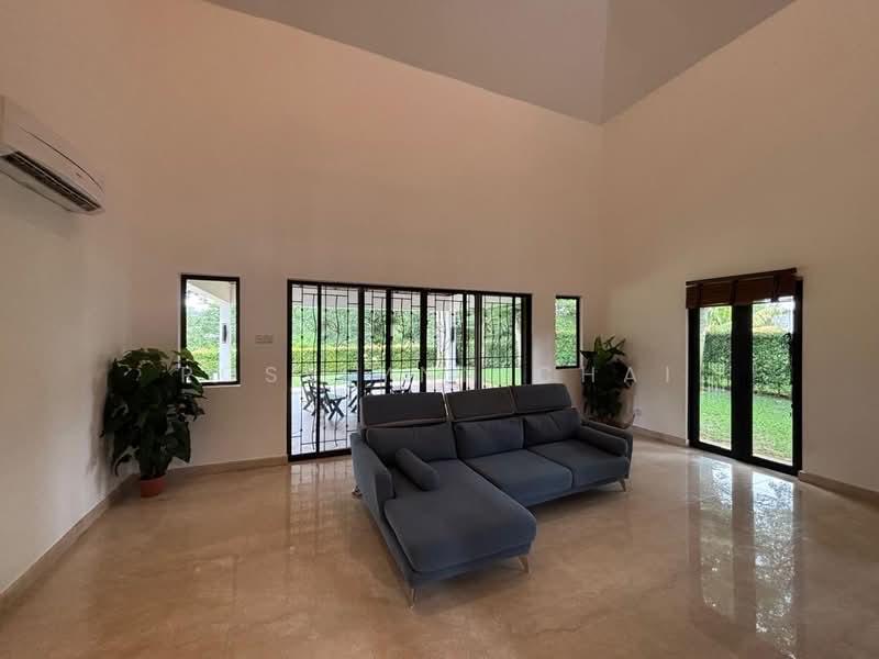 Rumah Banglo untuk Dijual di Leisure Farm (Gelang Patah) - Roselynn Chai - Living Room - PropertyGuru.com.my