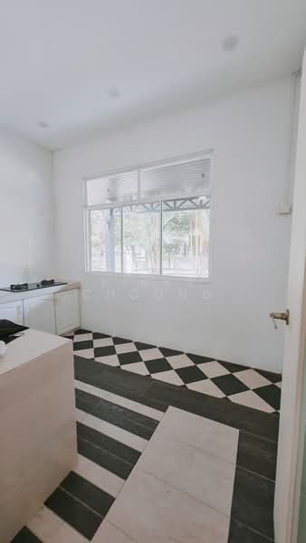 Bungalow House untuk Dijual di Valencia (Sungai Buloh) - Pinky Choong - Kitchen - PropertyGuru.com.my