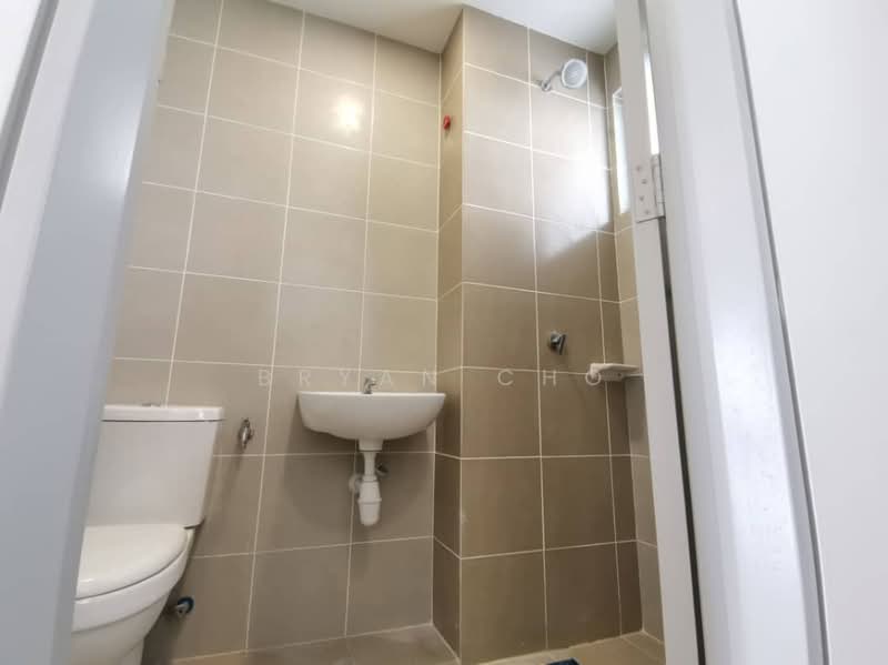 Terraced House for Sale in Kuala Selangor (Selangor) - Bryan Cho - Bathroom - PropertyGuru.com.my
