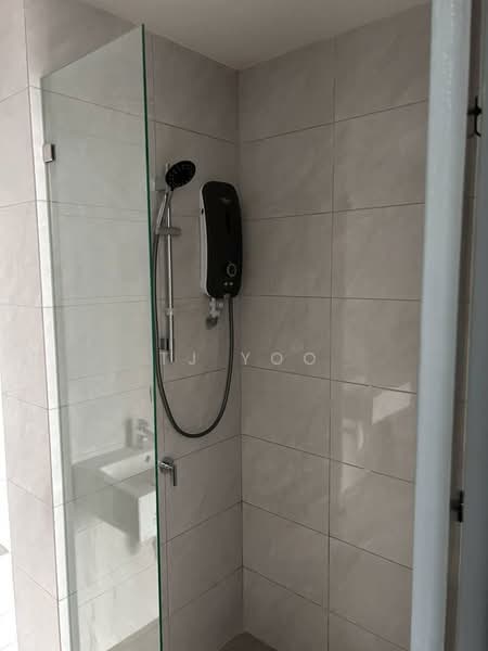 Service Residence for Rent at Altris Residences @ The Quartz WM - TJ Yoo - Bathroom - PropertyGuru.com.my