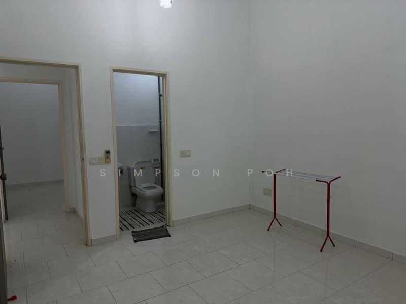 1-storey Terraced House for Sale in Setia Eco Gardens (Gelang Patah) - Simpson Poh - Bathroom - PropertyGuru.com.my