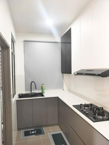 Servis Apartment untuk Dijual di Jentayu Residensi @ Tampoi - Benjamin Ong - Kitchen - PropertyGuru.com.my
