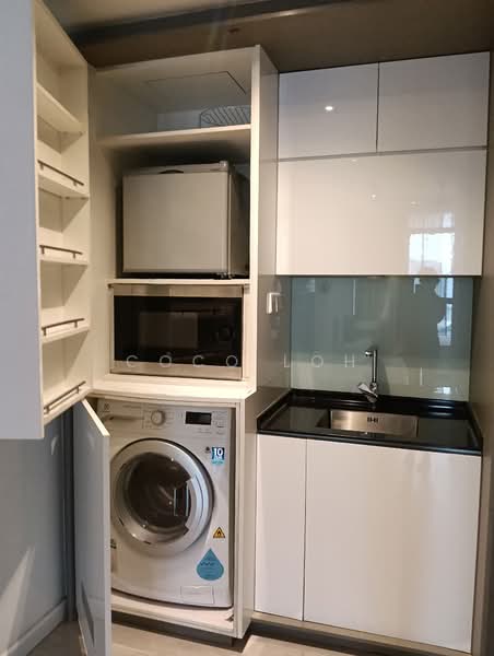 Servis Apartment untuk Dijual di Expressionz Professional Suites - Coco Loh - Kitchen - PropertyGuru.com.my