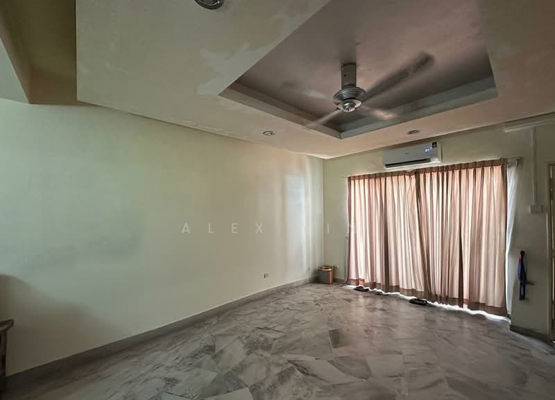 2-storey Terraced House for Sale in Usj 14 (Subang Jaya) - Alex Yin - Living Room - PropertyGuru.com.my