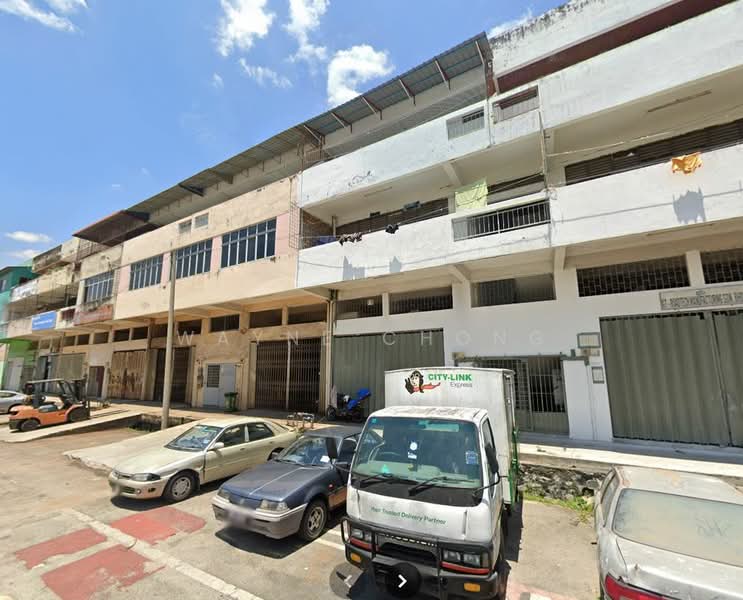 Kedai untuk Disewa di Taman Sri Serdang (Seri Kembangan) - Wayne Chong - Exterior - PropertyGuru.com.my